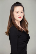 三草两木王秀颖：一位新晋宝妈的创业史：从摆摊大妈到都市丽人的彻底转变
